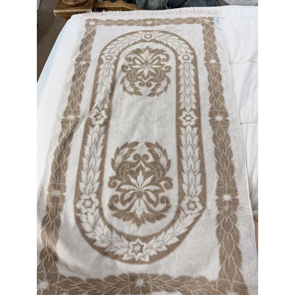 Vintage Fieldcrest Bath Towel 44in X 24in